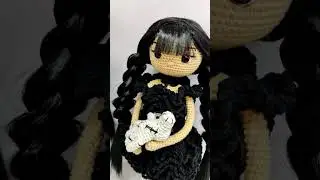 Кукла Венсдей гачком