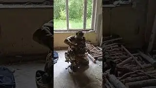 Перезарядка одной рукой (без сохранения магазина)