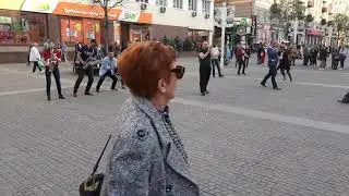 Днепр, 24 апреля, уличный джаз, Утесов