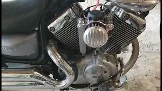 Yamaha Virago 535 с одним карбюратором - заводим на холодную.