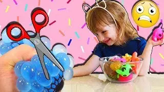 Это шок! Что внутри антистресс игрушек? Режем 11 игрушек!