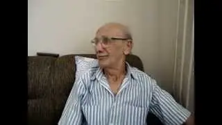 Starac u 80-oj godini peva Ai se eu te pego!! Kidanjeee!