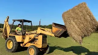 Moving hay last hay of 2024 Case 480 C