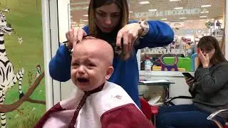 Наша первая стрижка  В каком возрасте нужно стричь ребенка
