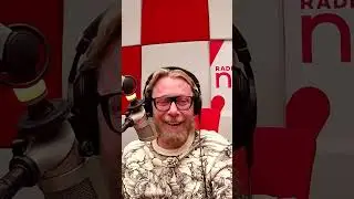 Voi, voi Minna, liian hauskat jutut haittaavat välillä työntekoa! 🤪🤣