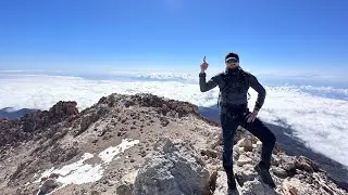 Pico del Teide 3718m - Hiking Above the Clouds 