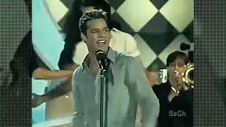 *LIVIN´ LA VIDA LOCA* - RICKY MARTÍN - 1999 (RM)