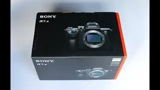 Sony a7R III Unboxing & First Impressions