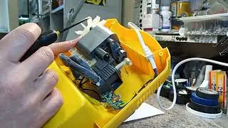 Ремонт ингалятора CN-HT04. Неправильный звук работы компрессора, фиксация эксцентрика.