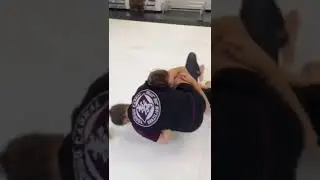 #jiujitsu #bjjwomen #nogi #train #compete #drill #roll #bff #goals #athlete #howweroll