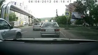 NEW Car knocked kid in Russia!