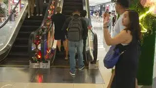 Philippines, Metro Manila, SM City Fairview, 1X escalator