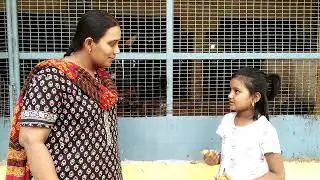 Krishna bhakti from a small girl
