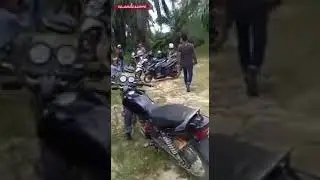 Preman Flores vs Preman pekan baru Riau Adu jotos.
