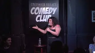 Amanda Lynn Baez Greenwich Village Comedy Club