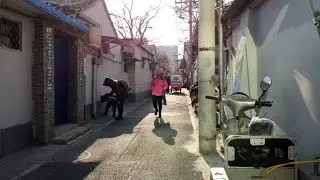 【4K】guoying hutong walking asmr [met a kid vomited case run too fast...]