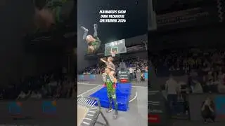 Flying basketball players 🏀