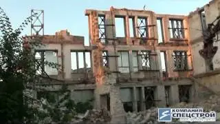 Демонтаж зданий,  снос 