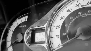 2011 Toyota Sienna 3.5 V6 Acceleration
