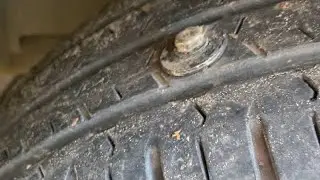 Silk Road S05E12 Exploded tire through all Europe