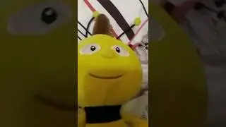 Bee Maya Baby Shark 