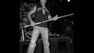 Far Corporation - Johnny Don't Go The Distance