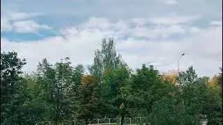 скоро осень наступает