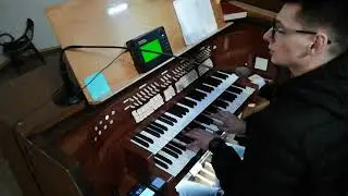 O Jezu w Hostii białej