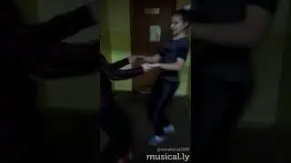 Не забывайте про друзей.))
