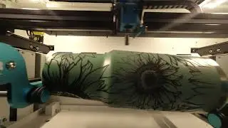Engraving a 40oz tumbler on the Thunder "BOLT" Laser
