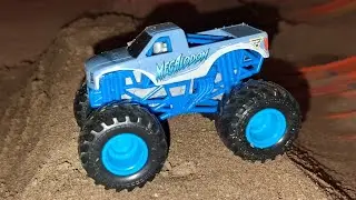 Monster jam Sign up series #7 S13. Racing.