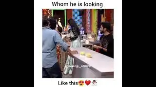 whom he is looking ❤ASWIN 💞SIVANGI❤