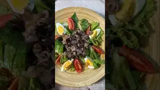 Салат с осьминожками 😋