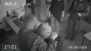 A prisoner attacked a counselor because he wasn't given leave! 