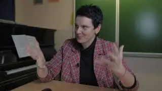 Про учителя музыки в лицее Аристос