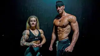 Training with a Natural Female Bodybuilder