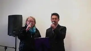 Жизни река бежит