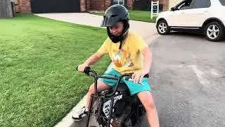Surprised Lorenzo with a #minibike
