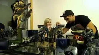 Unboxing the Halo 5 Limited Collector's Edition with Statue!!