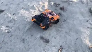 Remo Hobby Rocket на льду