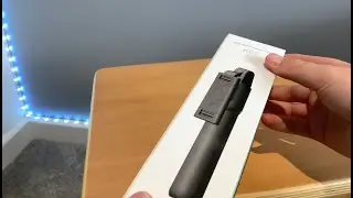 Phone tripod, selfie stick and mount unboxing.