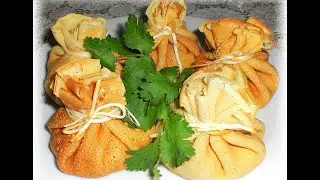PANCAKE BAGS OF CUSTARD PANCAKES WITH CHICKEN AND MUSHROOMS