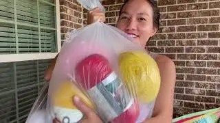 UNBOXING JOANN FABRIC PACKAGE 📦 | YARN HAUL 🧶 | itsmechonah