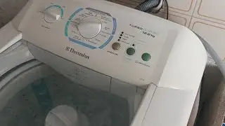 Máquina de lavar roupa Eletrolux sujando as roupas de óleo e troca do braço do atuador