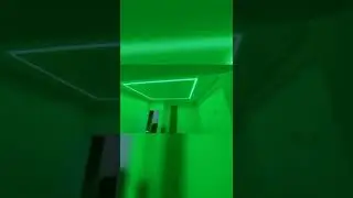 Светодиодная лента помогает сделать атмосферу помещения более неповторимой.
