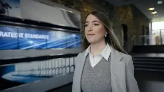Controller bei DACHSER - Mit Zahlen die Welt bewegen [English subtitles]