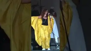 Rihanna's Live Vocals Are Crazy 🤯