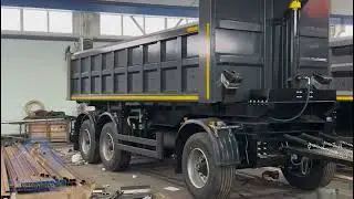 Изготовили два трехосных самосвальных прицепа...