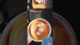 #latteart #barista #youtube #trendingshorts #instagram #instareels #trendingreels