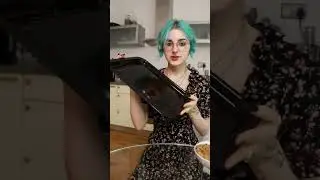 since u guys liked the last baking vid :) INGREDIENTS * 210 g light brown sugar * 115 g vegan